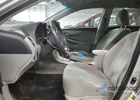 2013 Toyota Corolla Base из США, поврежденный, VIN 2T1BU4EE2DC959694